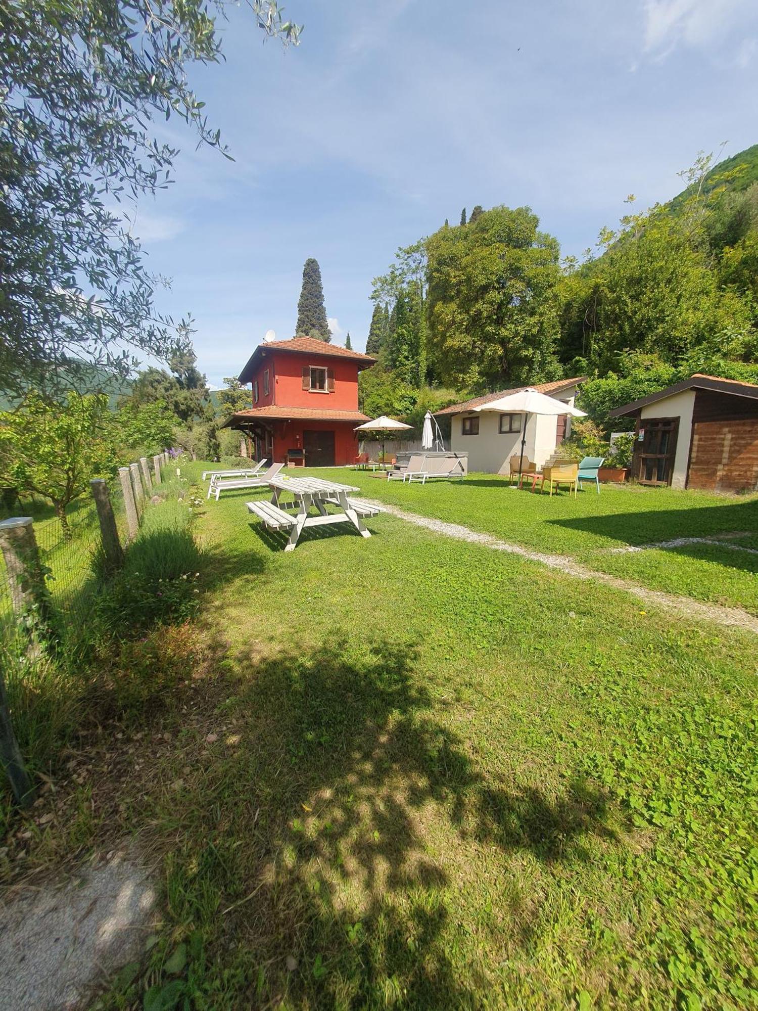 Agriturismo Podere Nigriano Salò Kültér fotó