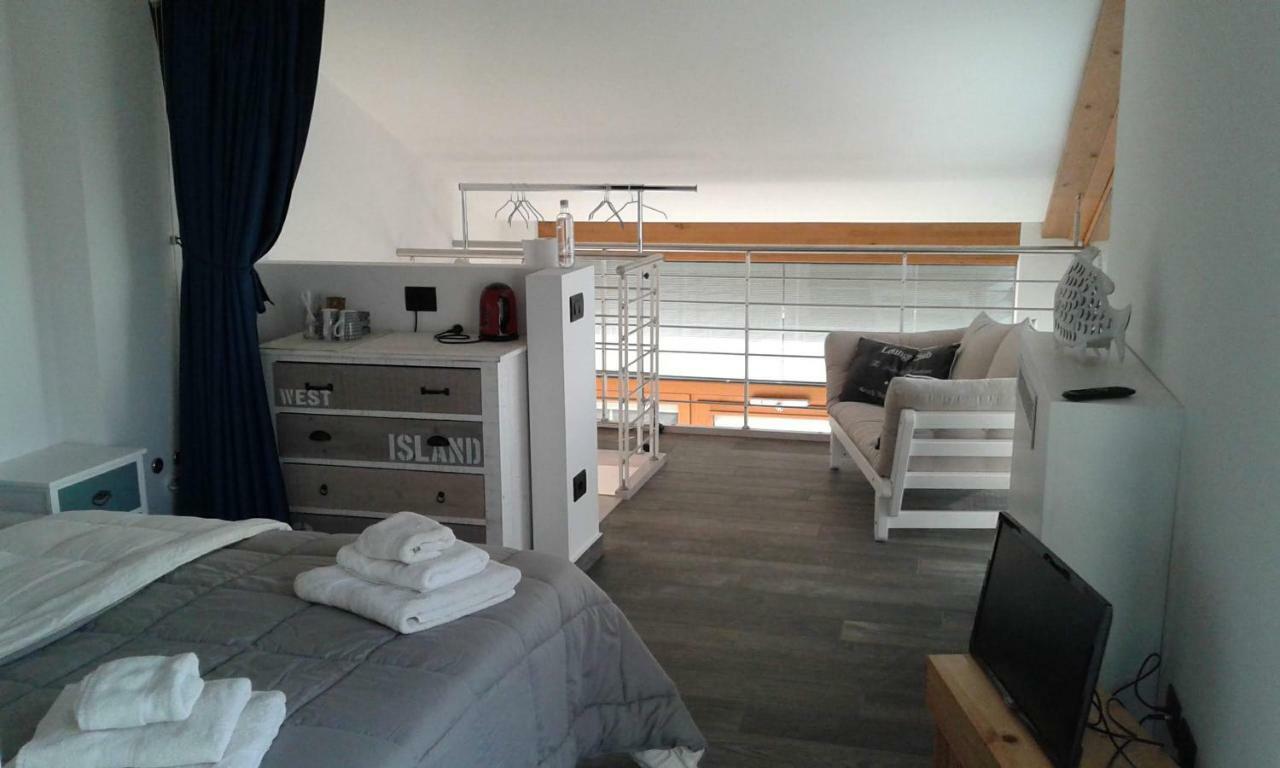 Agriturismo Podere Nigriano Salò Kültér fotó